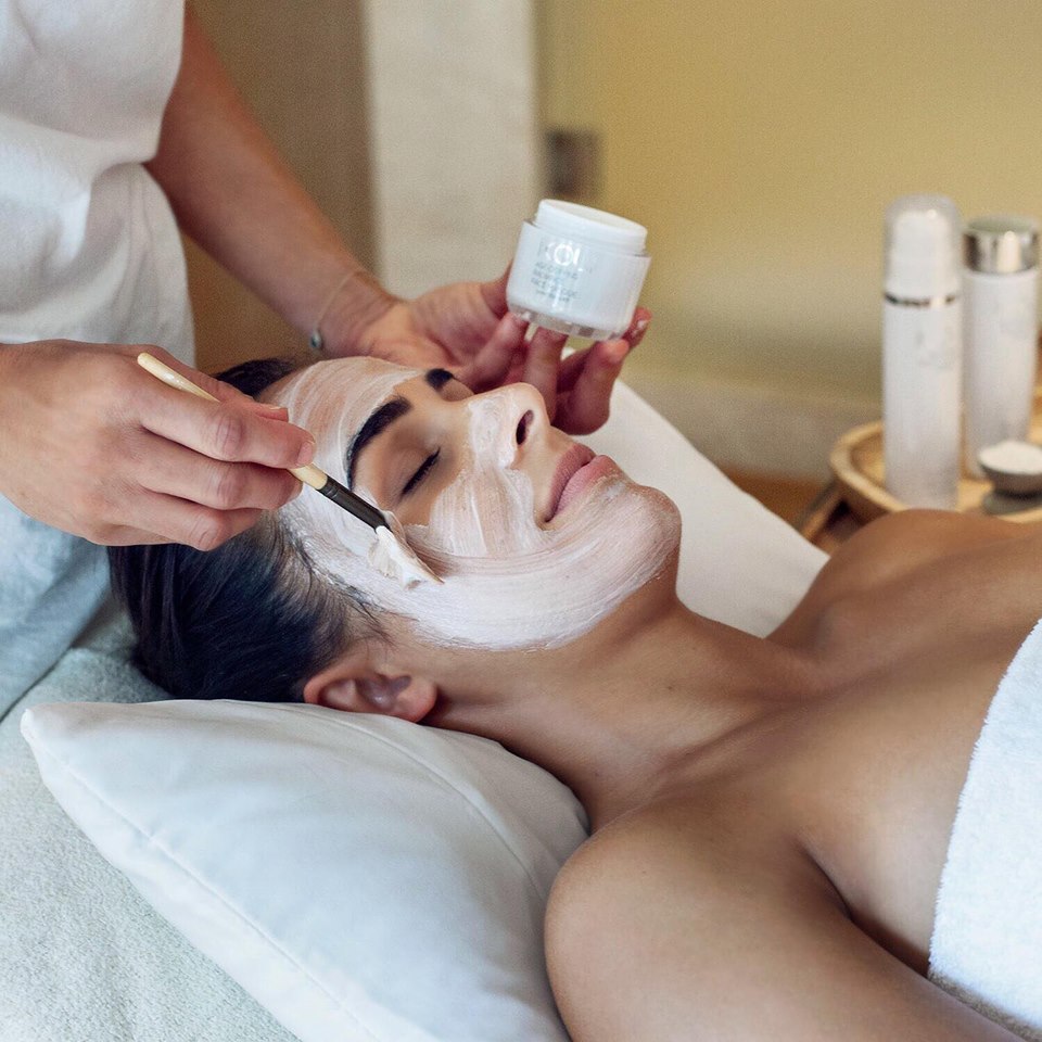 Organic Facial, Palm Cove, Facials, Massage Palm Cove, Day Spa, Mantra Amphora, Orgainc facials, Day Spa Queensland, Day Spa Cairns, Day Spa North Queensland, Day Spa Palm Cove, Ikou Australia, Palm Cove, 